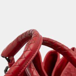 مملوكة مسبقًا Bottega Veneta Red Small Nappa Intrecciato Roma Satchel