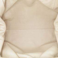 مملوكة مسبقًا Bottega Veneta White Lambskin The Mini Pouch Crossbody