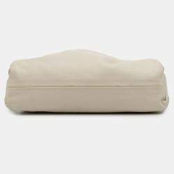 مملوكة مسبقًا Bottega Veneta White Lambskin The Mini Pouch Crossbody