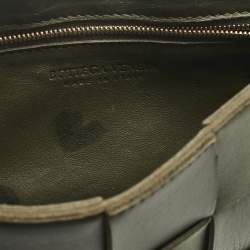 Pre Owned Bottega Veneta Dark Green Intrecciato Leather Cassette Shoulder Bag
