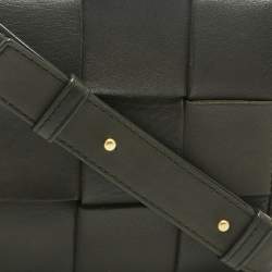 Pre Owned Bottega Veneta Dark Green Intrecciato Leather Cassette Shoulder Bag