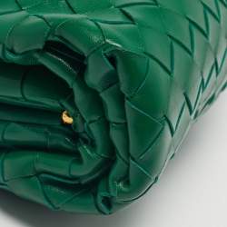 Pre Owned Bottega Veneta Green Intrecciato Leather Mini The Pouch Bag