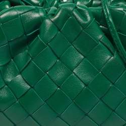 Pre Owned Bottega Veneta Green Intrecciato Leather Mini The Pouch Bag