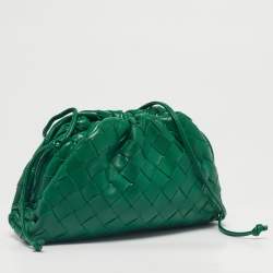 Pre Owned Bottega Veneta Green Intrecciato Leather Mini The Pouch Bag