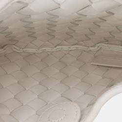 Pre Owned Bottega Veneta White Baby Lambskin Intrecciato Sardine