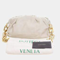 Pre Owned Bottega Veneta White Lambskin The Chain Pouch