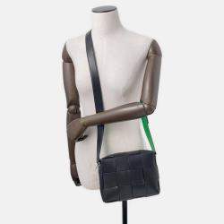 Pre Owned Bottega Veneta Maxi Intrecciato Cassette Black/Green Leather Camera Bag