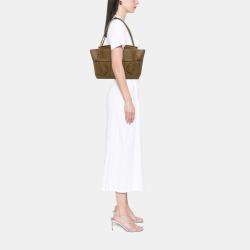 Pre Owned Bottega Veneta Brown Medium Grained Calfskin Maxi Intrecciato Arco Bag