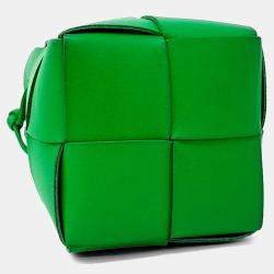 Pre Owned Bottega Veneta Green Leather Cassette Bucket Bag Mini