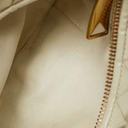 Pre Owned Bottega Veneta White Intrecciato Patent Leather Mini Jodie Hobo