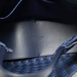 Pre Owned Bottega Veneta Navy Blue Intrecciato Leather and Denim Medium Andiamo Bag