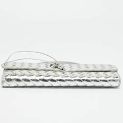 Pre Owned حقيبة كلتش بوتيغا فينيتا أنديامو متوسطة جلد إنتريشياتو عنابية