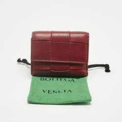 Pre Owned Bottega Veneta Red Maxi Intrecciato Leather Trifold Wallet