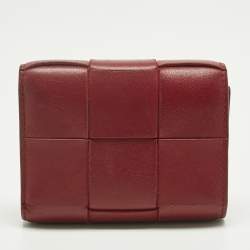 Pre Owned Bottega Veneta Red Maxi Intrecciato Leather Trifold Wallet