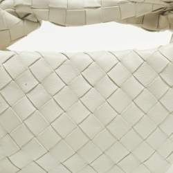 Pre Owned Bottega Veneta White Intrecciato Leather Mini Jodie Hobo