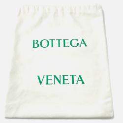 Pre Owned Bottega Veneta Maxi Intrecciato Brique Cassette Hobo Bag White Lambskin Size Small