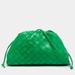 Pre Owned Bottega Veneta Green Intrecciato Leather Mini The Pouch Bag