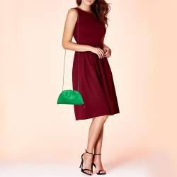 Pre Owned Bottega Veneta Green Intrecciato Leather Mini The Pouch Bag