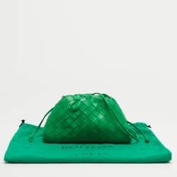 Pre Owned Bottega Veneta Green Intrecciato Leather Mini The Pouch Bag