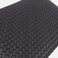 Pre Owned Bottega Veneta Black Leather mesh clutch