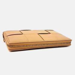 Pre Owned Bottega Veneta Beige Leather Cassette Zipper Long Wallet