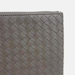 Pre Owned Bottega Veneta Brown Leather mesh clutch
