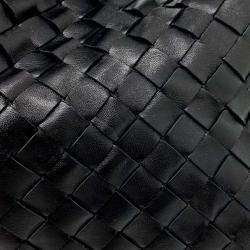 Pre Owned Bottega Veneta Black Leather Small Hop