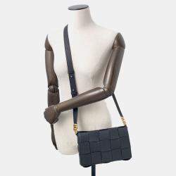 Pre Owned Bottega Veneta Cassette Shoulder Black Leather Size Mini