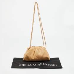 Pre Owned Bottega Veneta Beige Leather The Mini Pouch Bag
