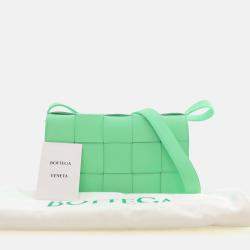 مملوكة مسبقًا Bottega Veneta Lambskin Cassette Crossbody