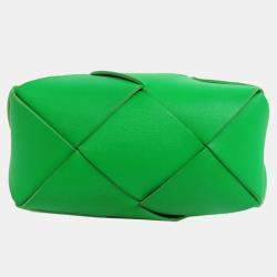 Pre Owned حقيبة كتف بوتيغا فينيتا كاسيت صغيرة للكاميرا من جلد العجل