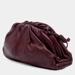 مملوكة مسبقًا حقيبة كروس بودي بوتيغا فينيتا ذا ميني باوتش جلد حمل أحمر