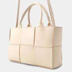 مملوكة مسبقًا Bottega Veneta Intrecciato Arco 2Way A Tote Bag Macaron Lambskin Size Mini