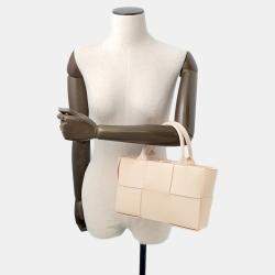 مملوكة مسبقًا Bottega Veneta Intrecciato Arco 2Way A Tote Bag Macaron Lambskin Size Mini