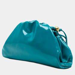 مملوكة مسبقًا حقيبة كروس بوتيغا فينيتا ميني أزرق برّاق بحزام خرزي