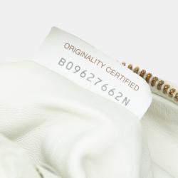 مملوكة مسبقًا حقيبة بوتيغا فينيتا جودي صغيرة بيضاء براءة اختراع نسيج انتريشياتو