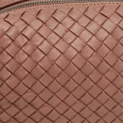 مملوكة مسبقًا حقيبة كتف بوتيغا فينيتا جلد إنتريشياتو وردي قديم