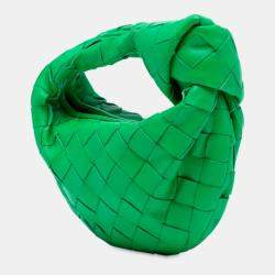 Pre Owned ```json
[{"name": "Bottega Veneta Green Candy Nappa Intrecciato Jodie", "name_ar": "حقيبة بوتيغا فينيتا جودي كاندي نابا انتريشياتو خضراء"}]
```