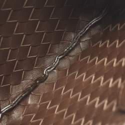 مملوكة مسبقًا حقيبة بوتيغا فينيتا وذروة جلد انتريشياتو أبيض سردين