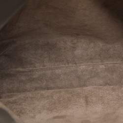 مملوكة مسبقًا حقيبة يد بوتيغا فينيتا روما متوسطة جلد إنتريشياتو بيج