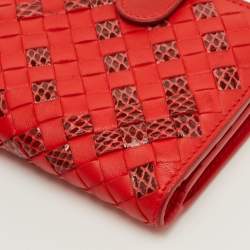 مملوكة مسبقًا محفظة كومباكت بوتيغا فينيتا جلد إنترشياتو وردي 