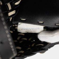 مملوكة مسبقًا حقيبة يد بوتيغا فينيتا ليدو كبيرة جلد انتريشياتو أبيض أسود