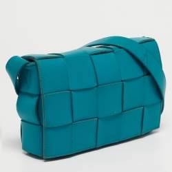 مملوكة مسبقًا Bottega Veneta Cassette Teal Green Intrecciato Leather Shoulder Bag