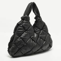 مملوكة مسبقًا Bottega Veneta Padded Lock Black Leather Shoulder Bag