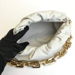 Pre Owned Bottega Veneta Beige Calf Chain Pouch