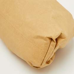 مملوكة مسبقًا Bottega Veneta The Pouch Beige Kraft Paper Carta Clutch