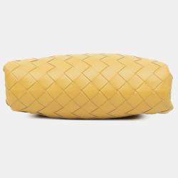 مملوكة مسبقًا Bottega Veneta Yellow Nappa Intrecciato The Mini Pouch Crossbody