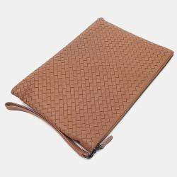 مملوكة مسبقًا Bottega Veneta Beige Leather Mesh Clutch