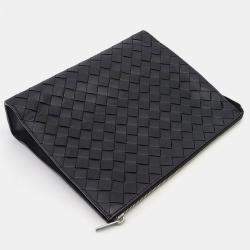 مملوكة مسبقًا Bottega Veneta Black Leather Mesh Clutch