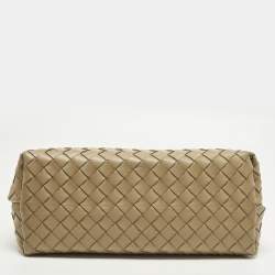 مملوكة مسبقًا حقيبة يد توتس بوتيغا فينيتا أنديانو متوسطة جلد إنتريشياتو بلون بني فاتح